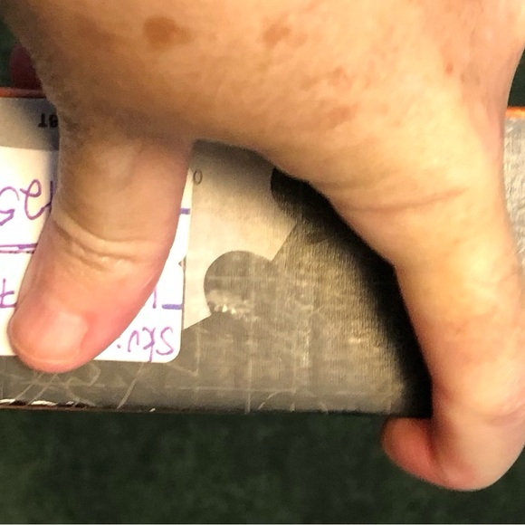 DRIVEN SERIES RACETRACK TOY W TINY CARS AND ACCESSORIES NEW - Picture 5 of 6